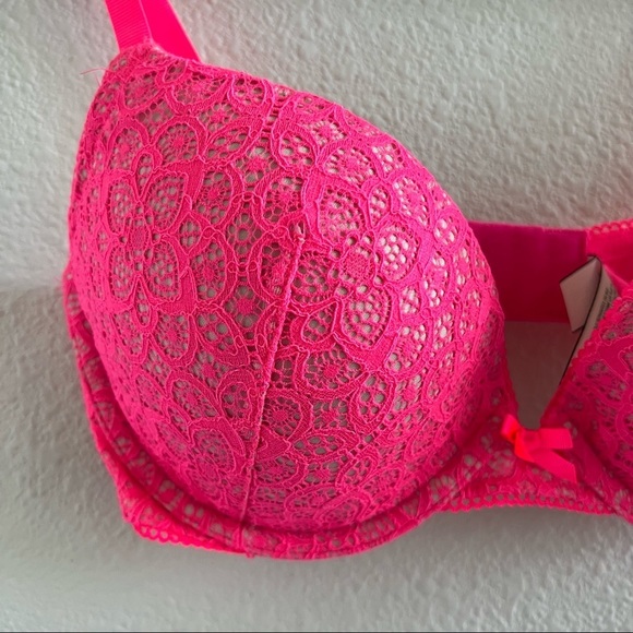 Victoria’s Secret Dream Angel Push-up Pink Lace Overlay 32DD - Picture 2 of 7
